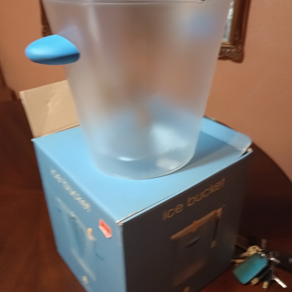 MICHEAL GRAVES Vintage Memphis Ice Bucket&Tongs